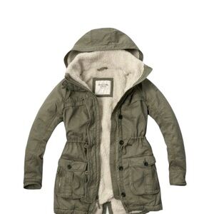 Hollister Olive Puffer Jacket with Faux Fur Hood